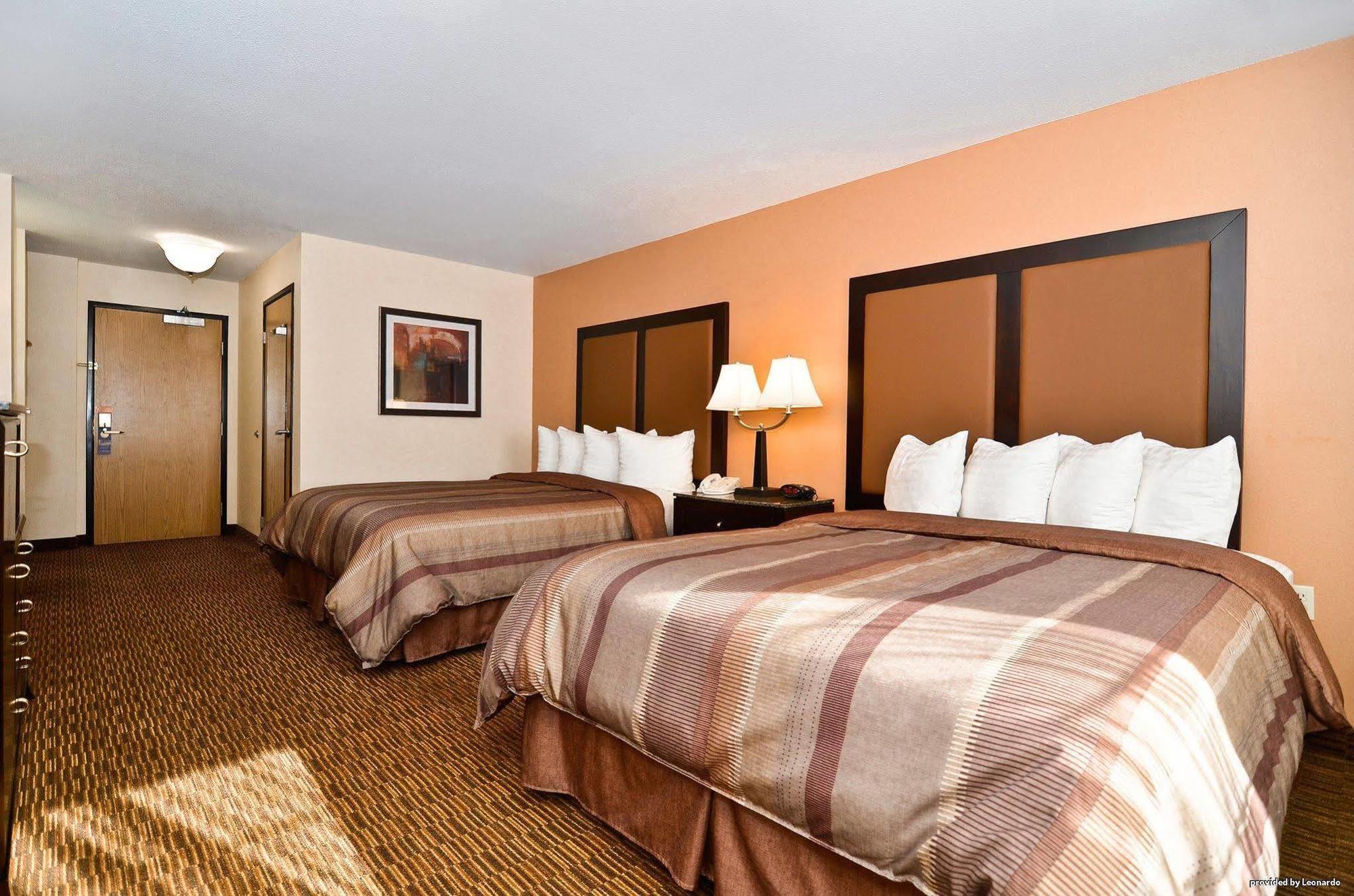 Best Western Plus Vineyard Inn Livermore Oda fotoğraf